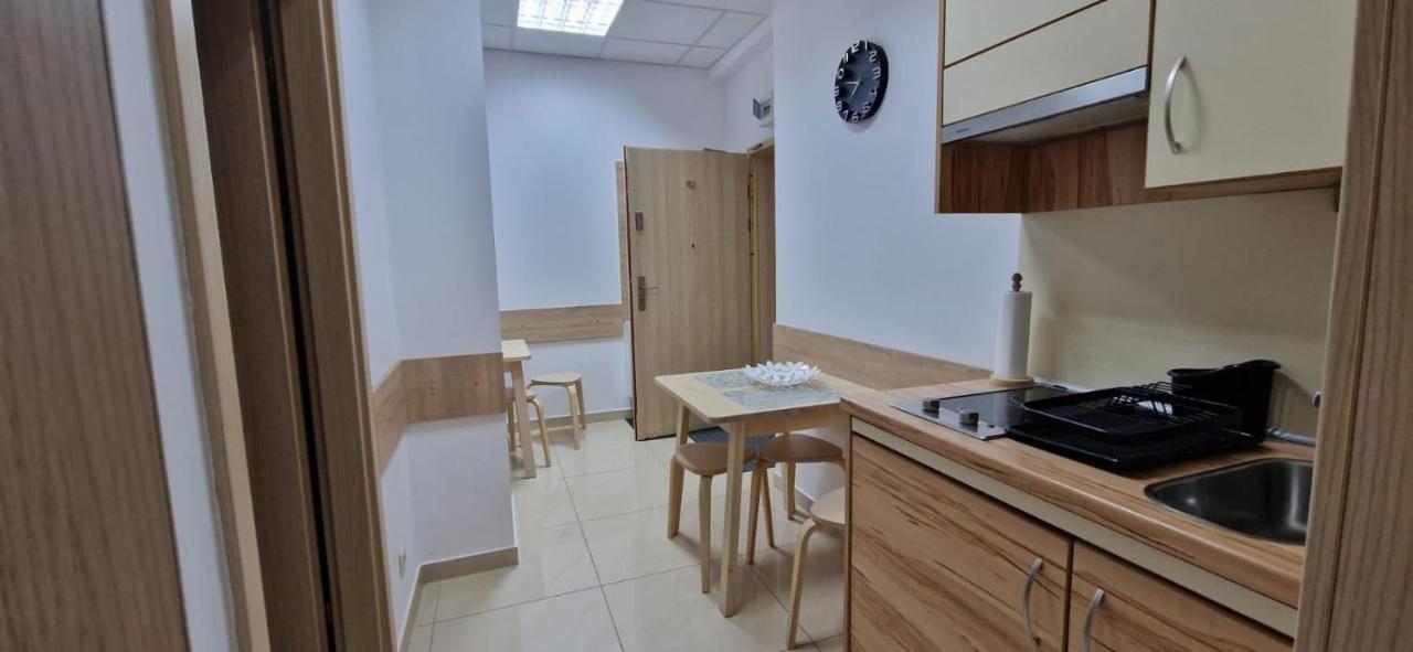 Rodzinne Zacisze - Dla 8 Osob - Pet Friendly - Dwie Osobne Sypialnie Z Parkingiem - Space Apartament