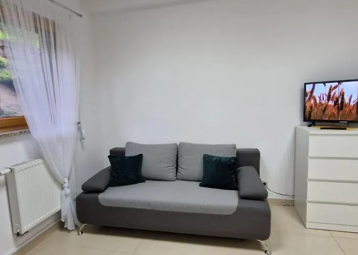 Apartament Rodzinne Zacisze - Dla 8 Osob - Pet Friendly - Dwie Osobne Sypialnie Z Parkingiem - Space Apart