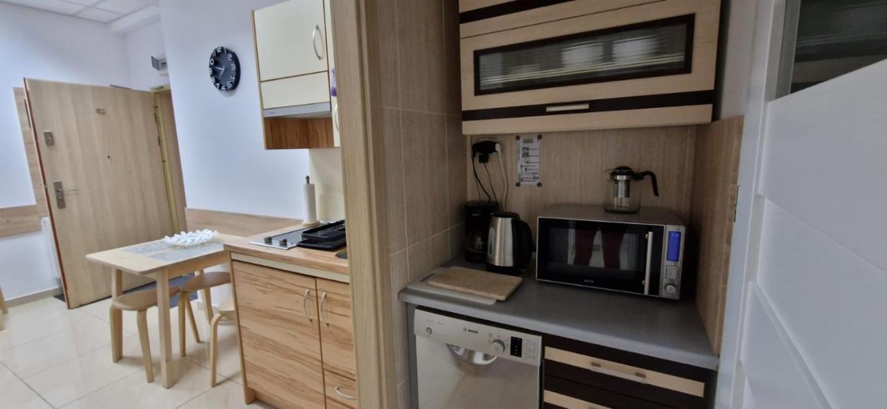 Rodzinne Zacisze - Dla 8 Osob - Pet Friendly - Dwie Osobne Sypialnie Z Parkingiem - Space Apartament